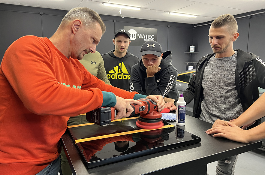 High -  end képzések, elsöprő sikerrel